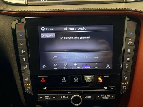 Used 2023 INFINITI QX50 Sport AWD/4WD image 25