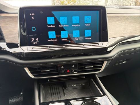 New 2026 Volkswagen Atlas SEL AWD/4WD image 19