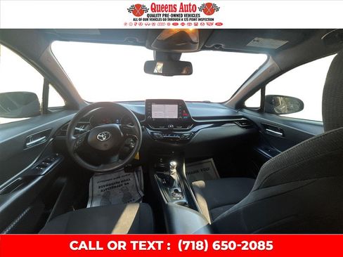 Used 2019 Toyota C-HR LE FWD image 23