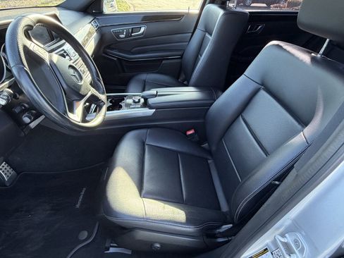 Used 2016 Mercedes-Benz E 350 image 19