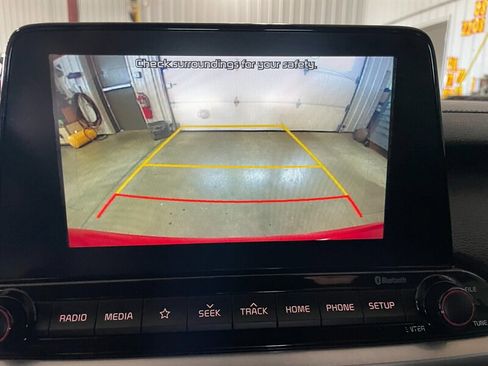 Used 2020 Kia Forte LXS image 14