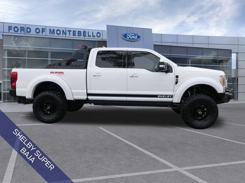 Used 2022 Ford F250 Lariat w/ Lariat Ultimate Package AWD/4WD image 2