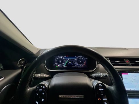 Used 2019 Land Rover Range Rover Sport SE image 7