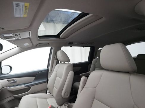 Used 2017 Honda Odyssey EX-L image 34