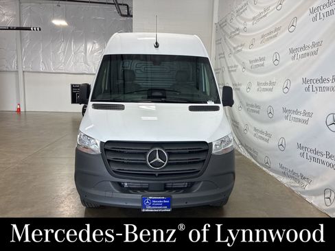 New 2026 Mercedes-Benz Sprinter 2500 image 2