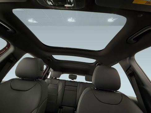 New 2026 Mercedes-Benz GLB 35 AMG 4MATIC image 13