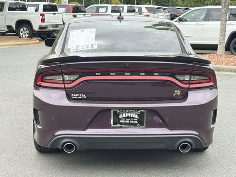 Used 2022 Dodge Charger Scat Pack RWD image 12
