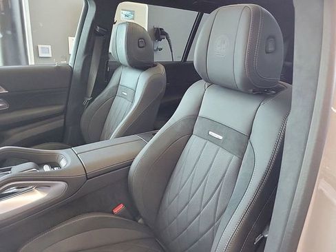 New 2025 Mercedes-Benz GLS 63 AMG 4MATIC image 23