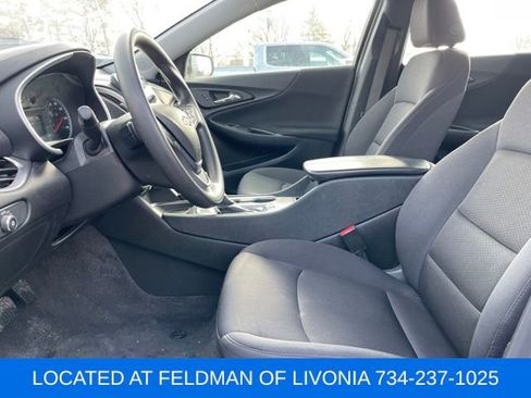 Used 2024 Chevrolet Malibu LT image 6