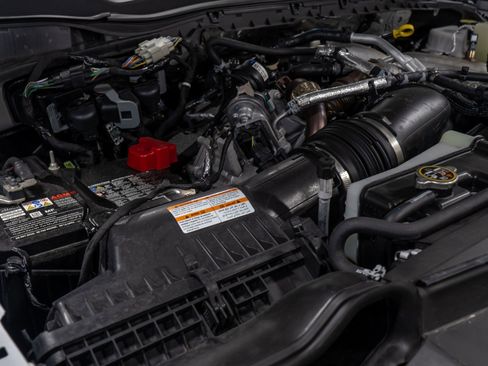 Used 2024 Ford F450 Limited w/ FX4 Off-Road Package image 65