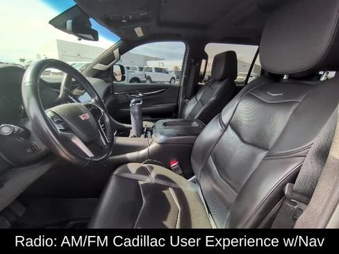 Used 2019 Cadillac Escalade Platinum AWD/4WD image 11