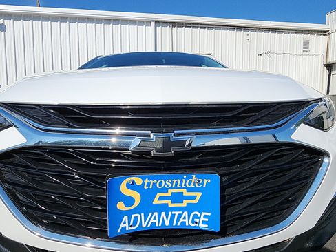 Used 2024 Chevrolet Malibu RS FWD image 14