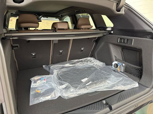 Used 2025 BMW X3 xDrive30i w/ Convenience Package image 18