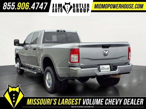 Used 2024 RAM 3500 Tradesman w/ Chrome Appearance Group AWD/4WD image 6