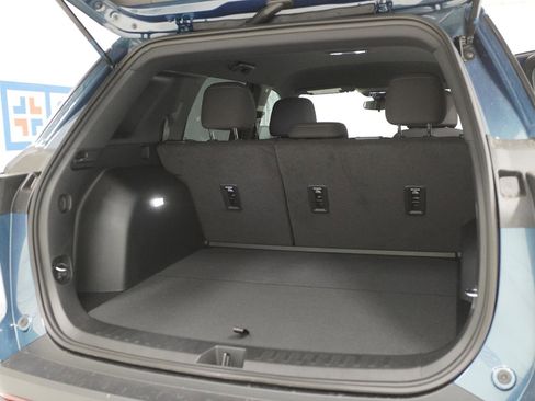 New 2026 Chevrolet Equinox LT FWD image 7