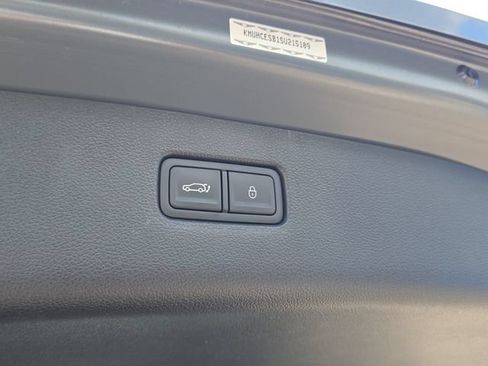 Used 2025 Genesis GV80 2.5T Prestige AWD/4WD image 11