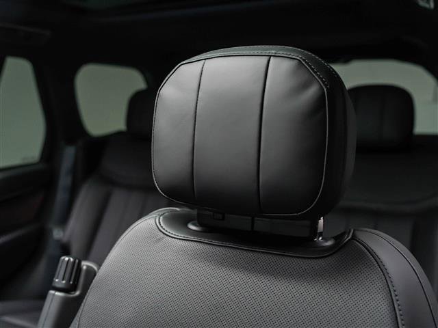 New 2026 Land Rover Range Rover SE AWD/4WD image 15