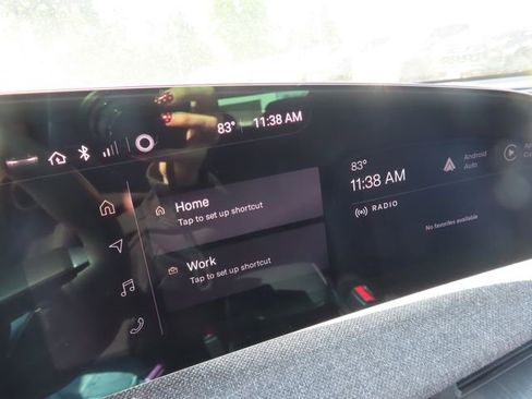 Used 2025 Lucid Air Pure RWD image 22