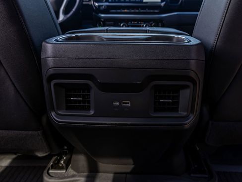 Used 2022 Chevrolet Silverado 1500 LT Trail Boss w/ Convenience Package II image 30