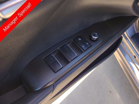 Used 2024 Toyota Camry XSE FWD image 17
