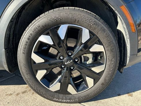 Used 2023 Kia Sportage X-Line w/ X-Line Premium Package image 32