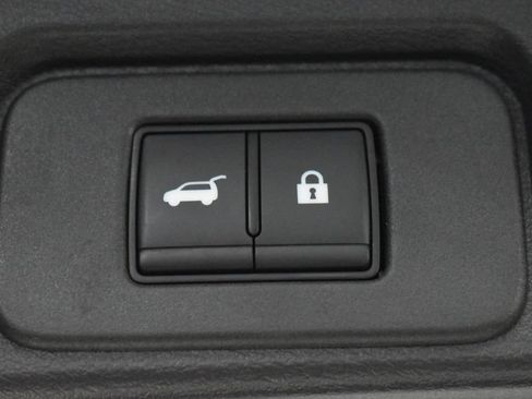 Certified 2026 Nissan Rogue Platinum w/ Platinum Premium Package AWD/4WD image 38
