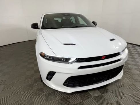 Used 2024 Dodge Hornet R/T w/ R/T Blacktop Package AWD/4WD image 12