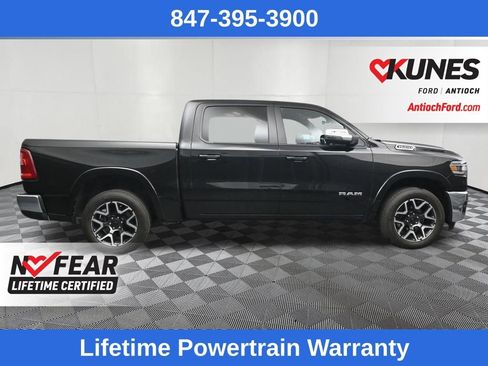 Used 2025 RAM 1500 Laramie AWD/4WD image 3