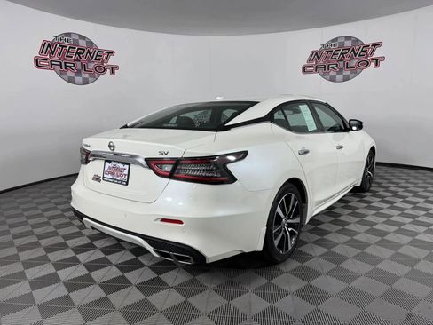 Used 2022 Nissan Maxima SV w/ Floor Mat Group FWD image 7