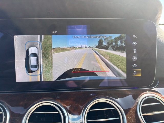 Used 2022 Mercedes-Benz E 450 4MATIC Sedan image 13