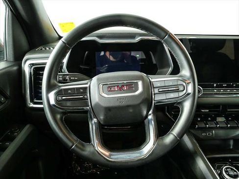 Used 2023 GMC Canyon Elevation AWD/4WD image 9