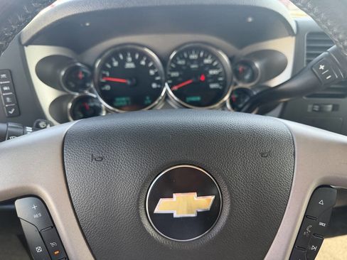 Used 2011 Chevrolet Silverado 1500 LT w/ All-Star Edition AWD/4WD image 22