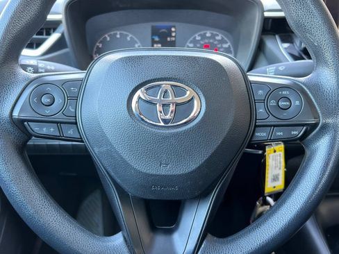 Used 2024 Toyota Corolla LE FWD image 35