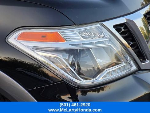 Used 2018 Nissan Armada Platinum w/ Captain Seat Package RWD image 11
