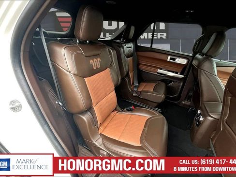 Used 2022 Ford Explorer King Ranch w/ Class IV Trailer Tow Package AWD/4WD image 25