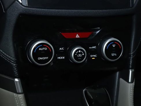 Used 2023 Subaru Forester Limited image 29