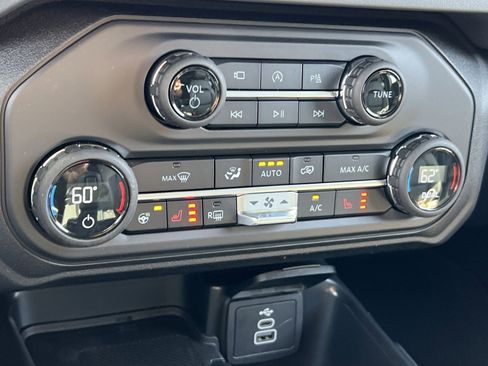 New 2026 Ford Bronco Outer Banks AWD/4WD image 21