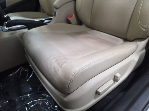 Used 2017 Acura ILX Premium Package image 28