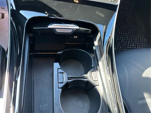 Used 2023 Mercedes-Benz C 300 4MATIC Sedan image 17