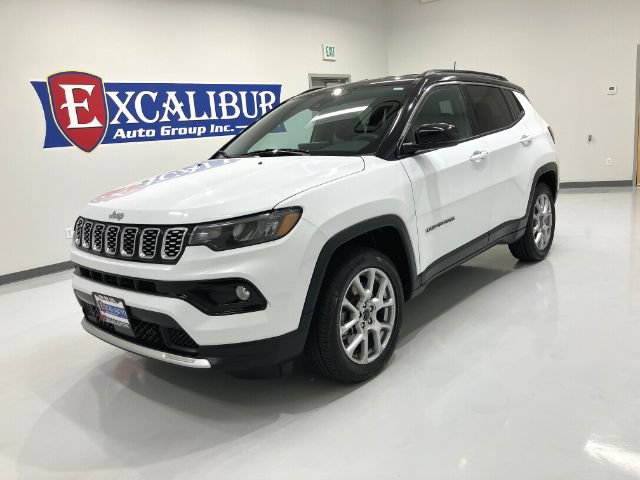 Used 2025 Jeep Compass Limited AWD/4WD image 22