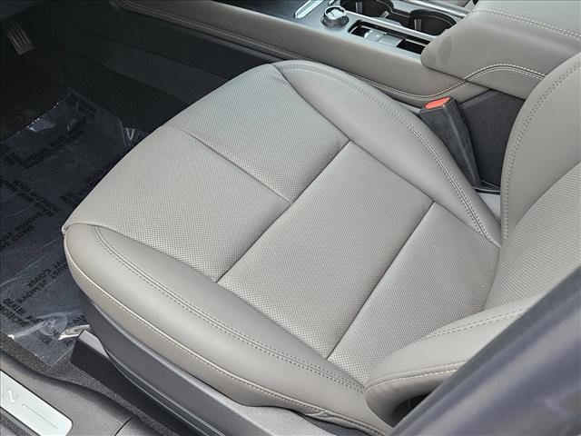 New 2024 Lincoln Corsair Grand Touring w/ Equipment Group 301A AWD/4WD image 4