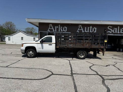 Used 2009 GMC Sierra 3500 W/T RWD image 6