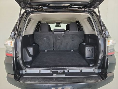 Used 2019 Toyota 4Runner SR5 RWD image 9