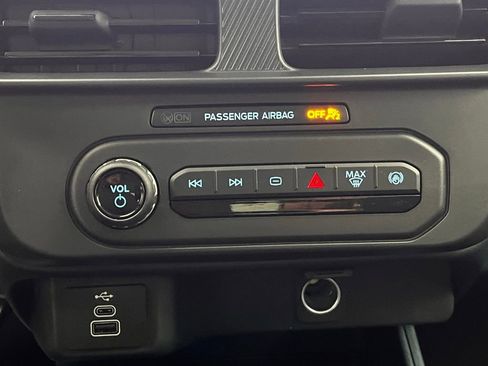 New 2026 Ford Maverick XL image 6