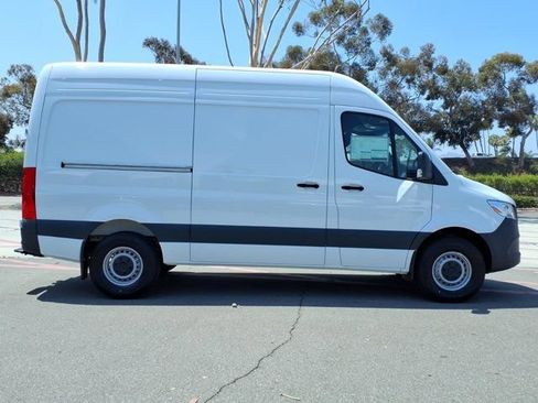New 2026 Mercedes-Benz Sprinter 2500 image 22