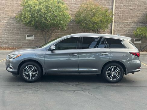 Used 2019 INFINITI QX60 Luxe image 3