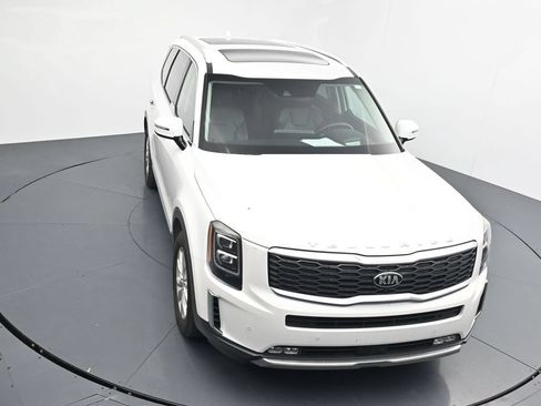 Used 2020 Kia Telluride SX w/ SX Prestige Package AWD/4WD image 10