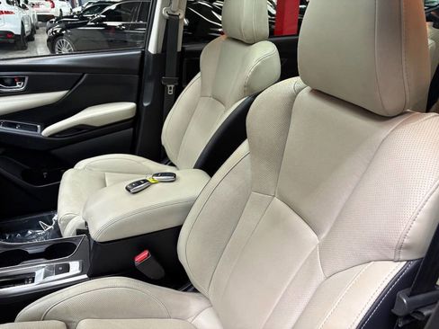 Used 2019 Subaru Ascent Limited w/ Popular Package #3 image 26