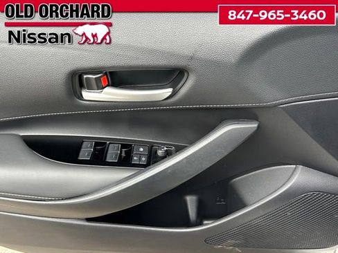 Used 2022 Toyota Corolla SE image 9