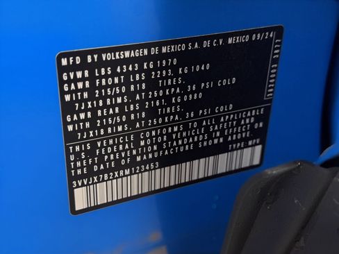 Used 2024 Volkswagen Taos SE FWD image 27
